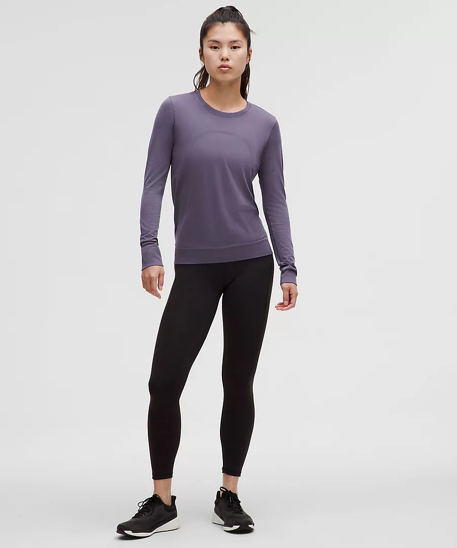 Swiftly Relaxed Long Sleeve- Nightfall