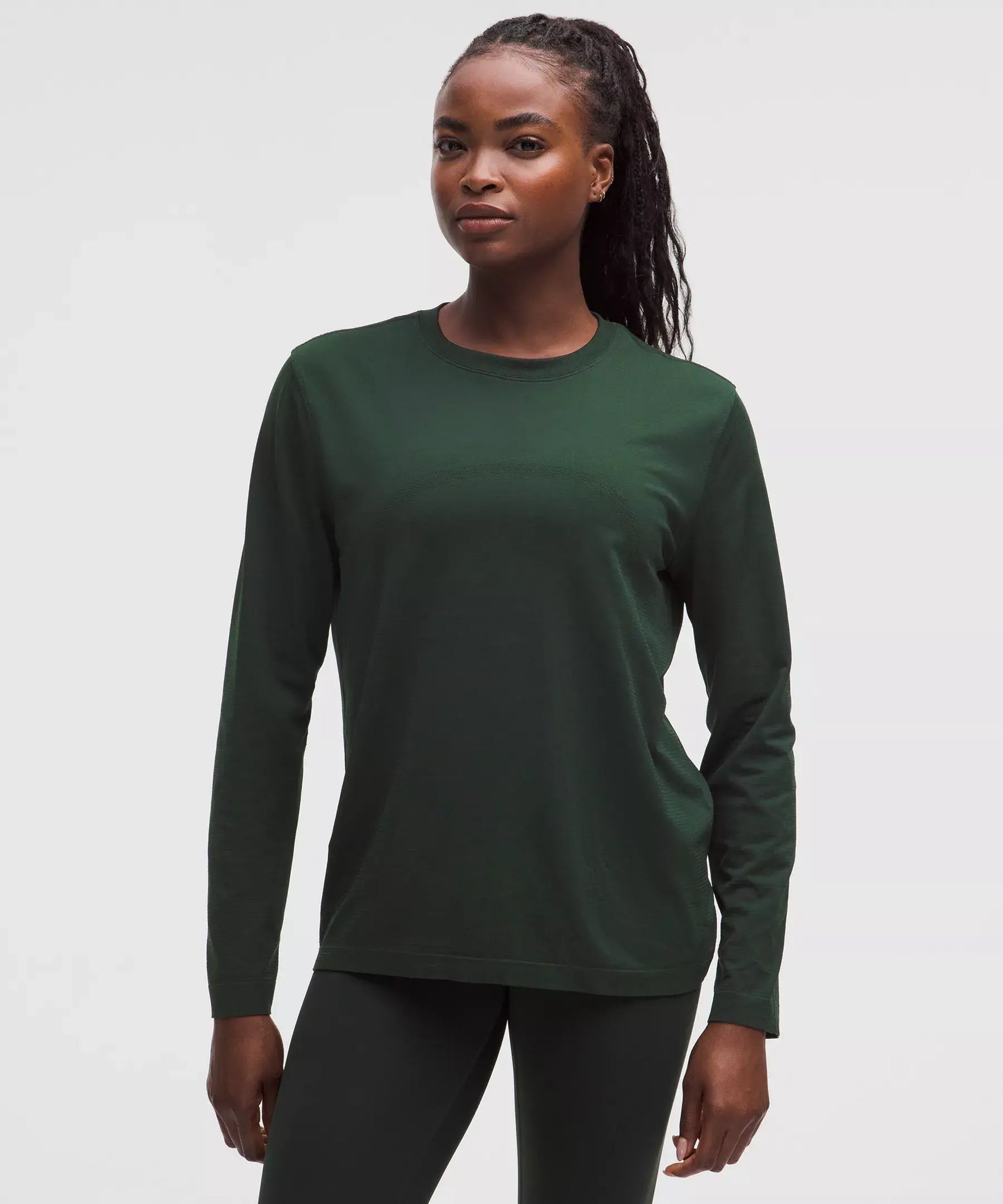 Swiftly Relaxed Long-Sleeve Shirt *Updated Fit- Rainforest Green
